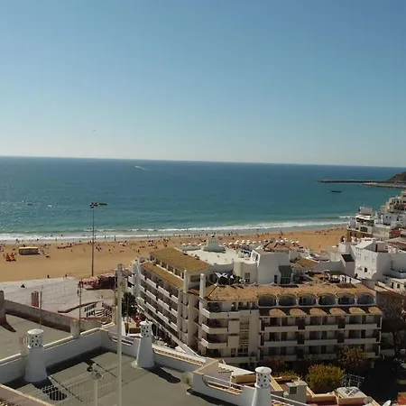 Dorothea Mit Wunderschoenen Meerblick * Albufeira